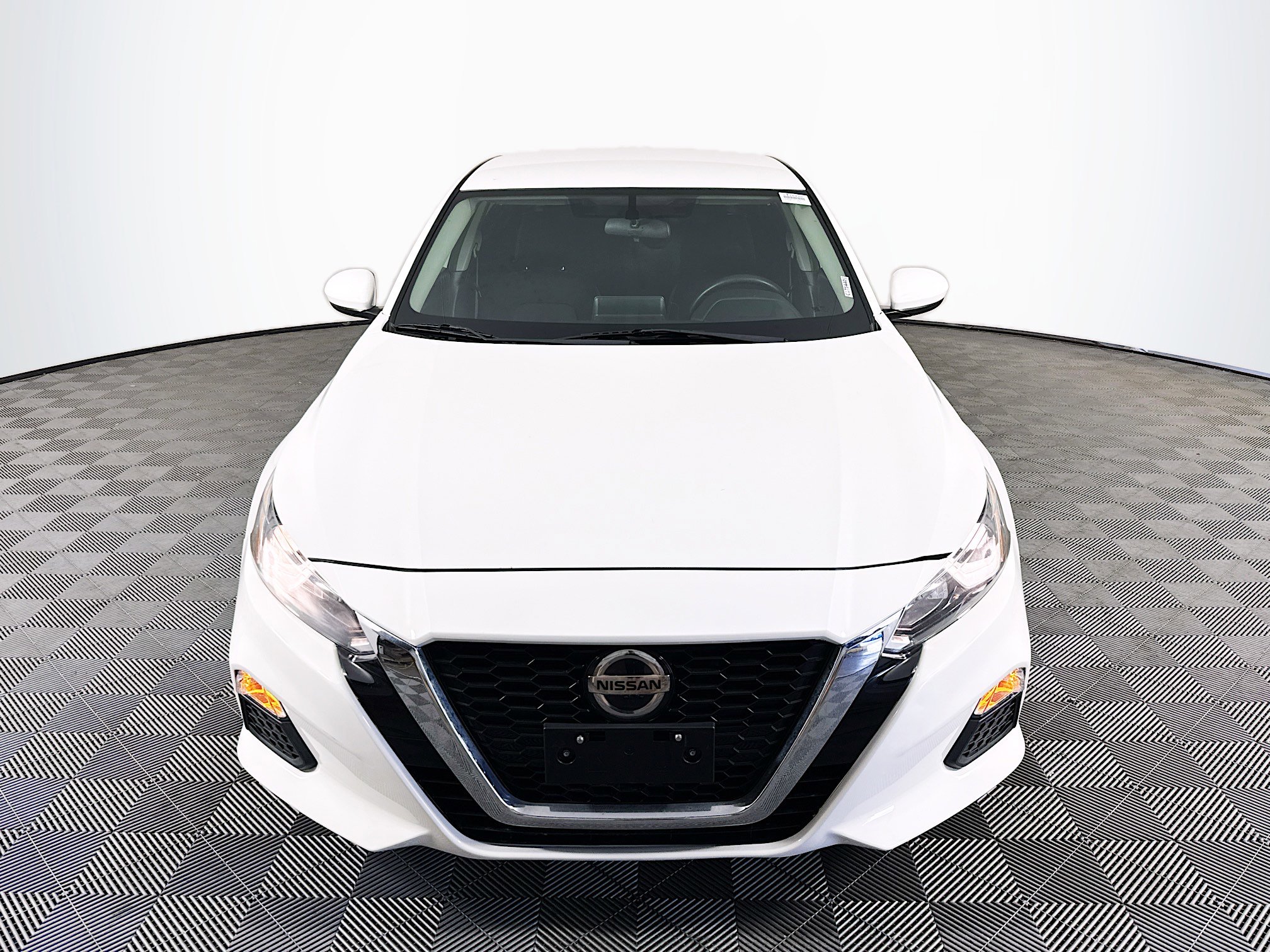 Used 2020 Nissan Altima 2.5 S image 2