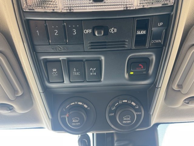 Used 2020 Toyota 4Runner TRD Off-Road Premium image 35