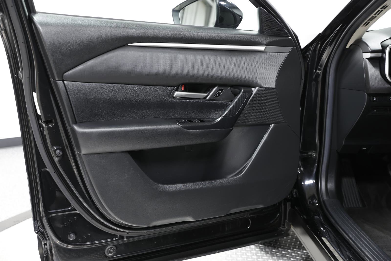 Used 2024 MAZDA CX-50 AWD 2.5 S w/ Preferred Package image 23