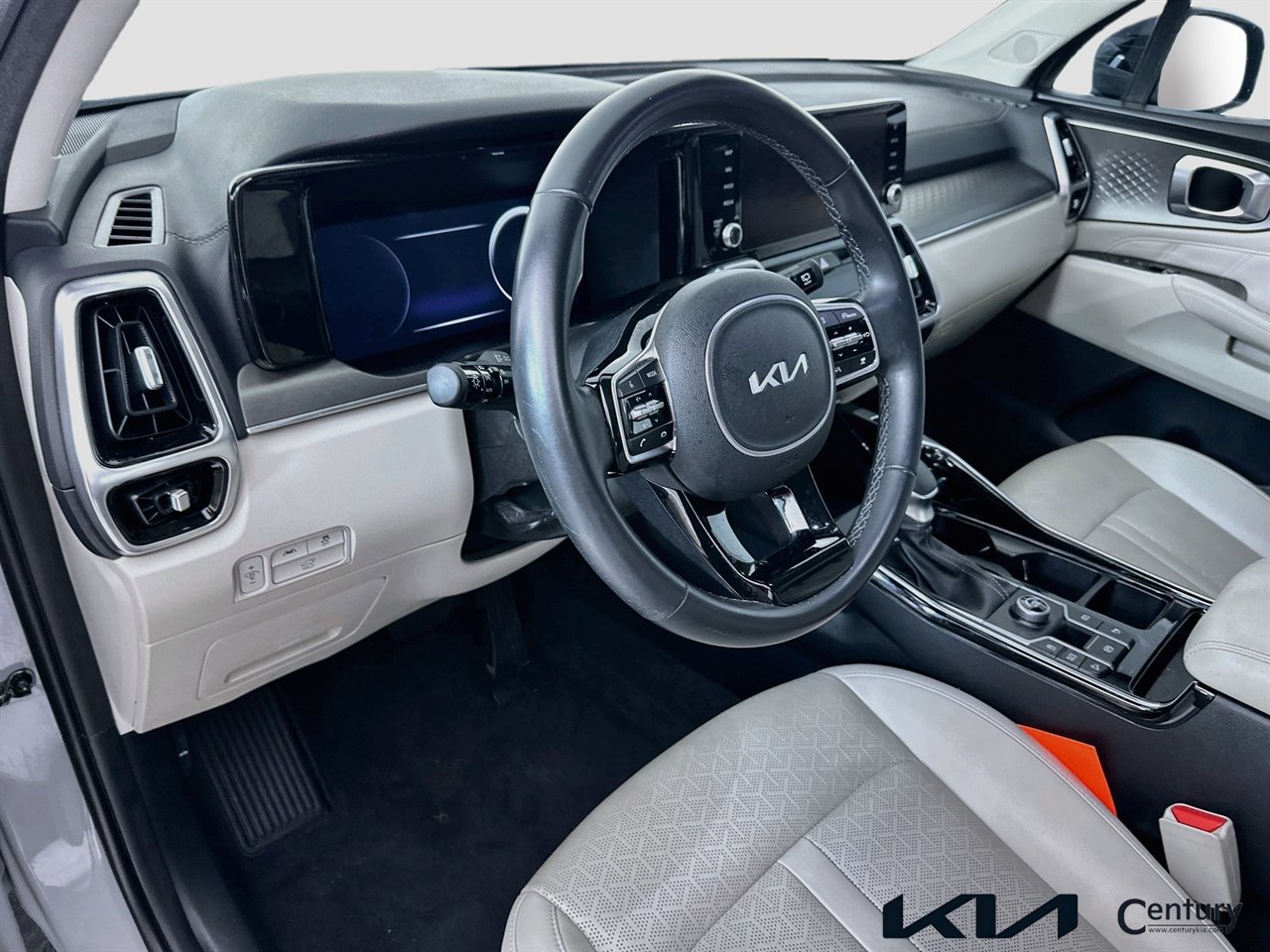 Certified 2023 Kia Sorento SX FWD image 9