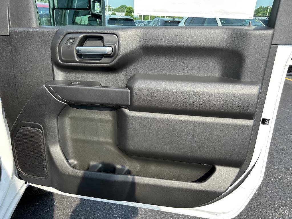 New 2025 GMC Sierra 2500 Pro w/ 1SA Pro Safety Plus Package image 17