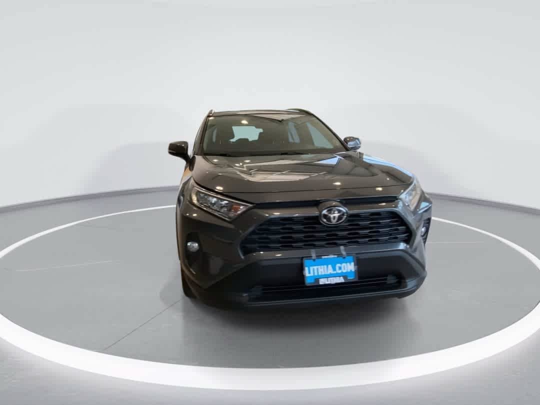 Used 2020 Toyota RAV4 XLE Premium AWD/4WD image 3