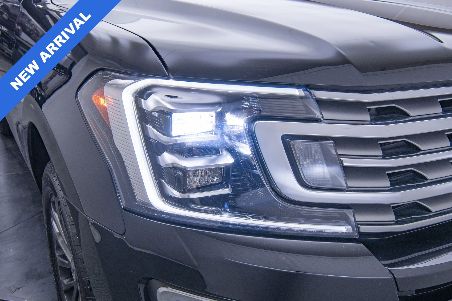 Used 2020 Ford Expedition Max Limited w/ Equipment Group 301A image 20