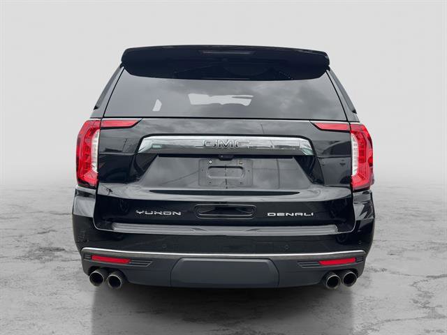 Used 2023 GMC Yukon Denali Ultimate image 3