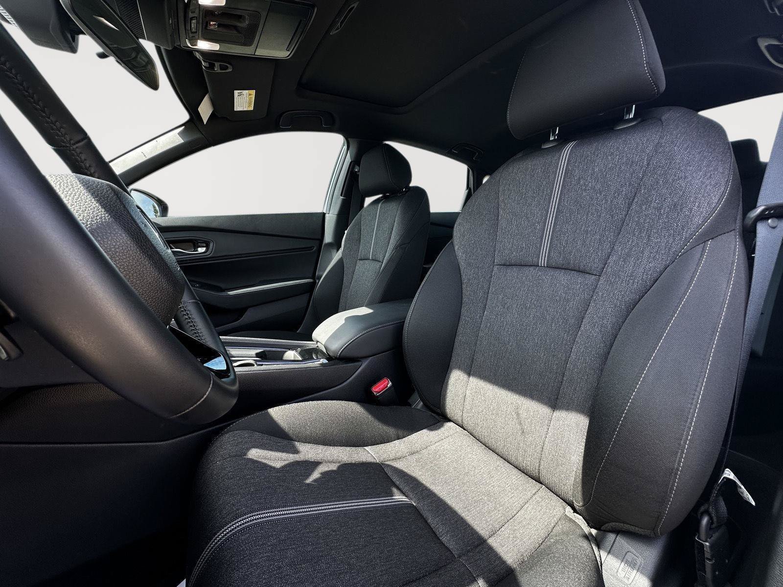 Used 2025 Honda Accord Sport image 7