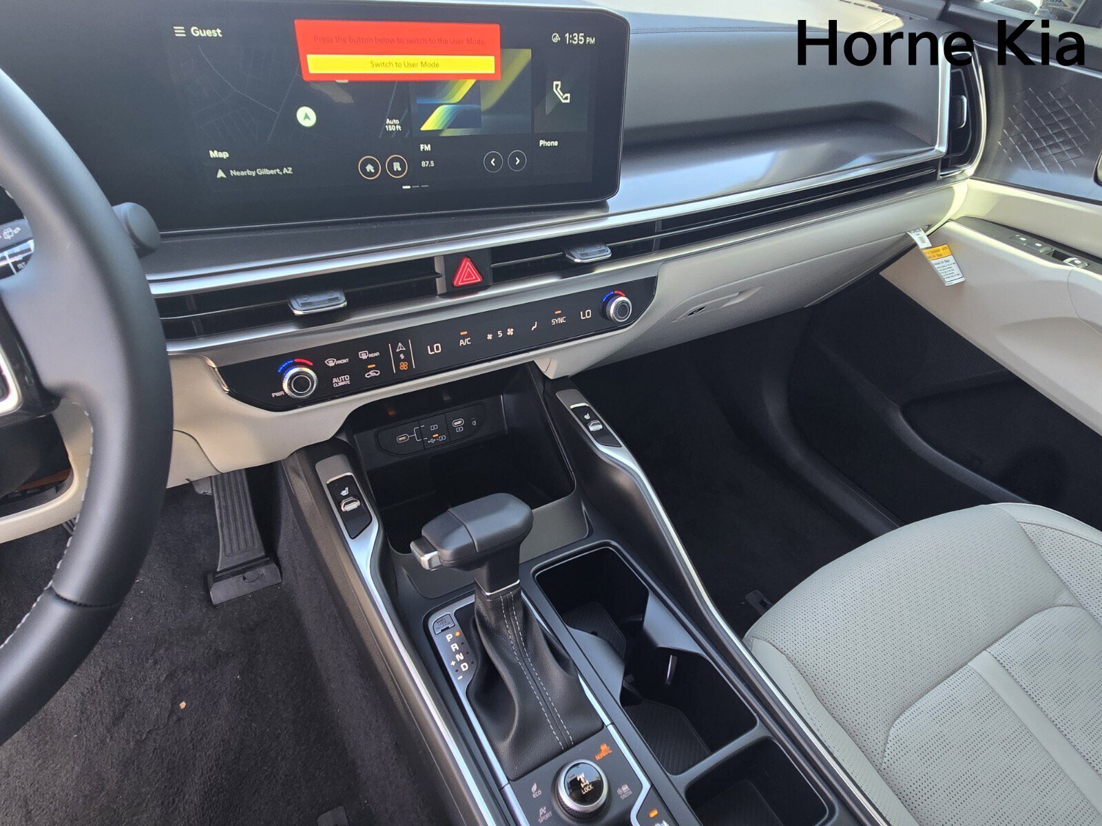 New 2025 Kia Sorento S image 18