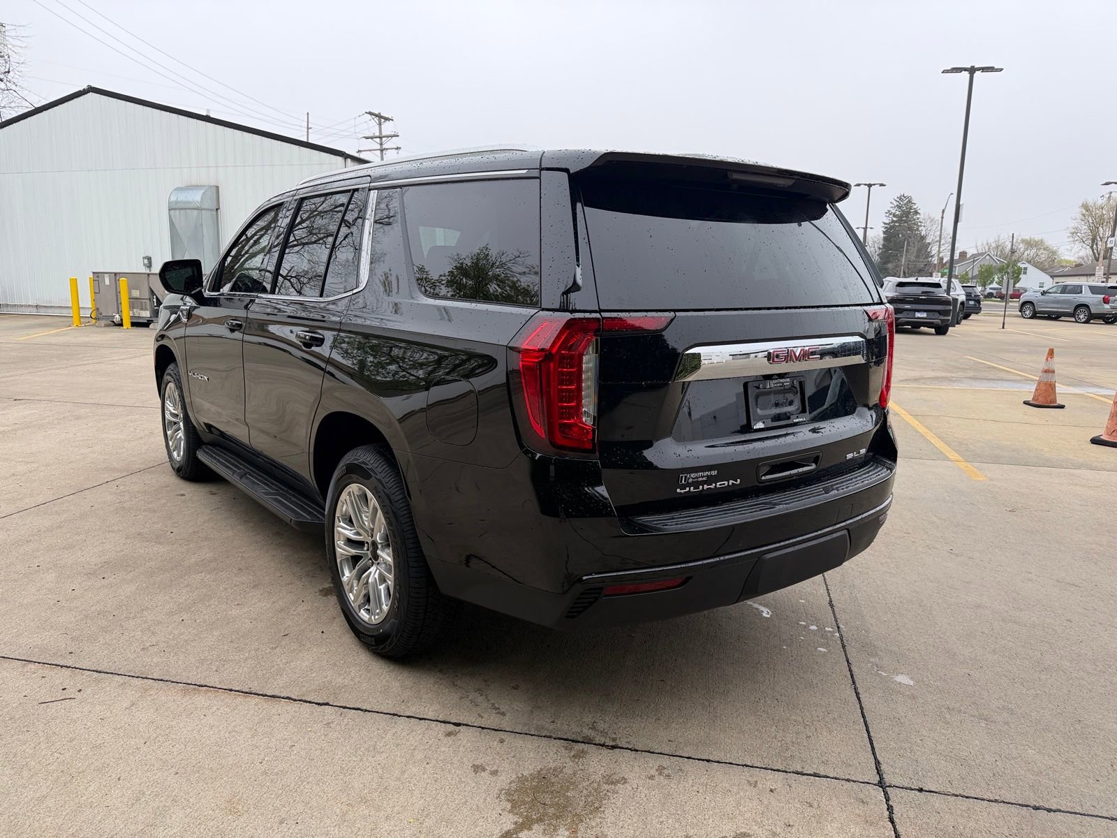 Used 2021 GMC Yukon SLE w/ Gmc Pro Safety Plus Package image 29