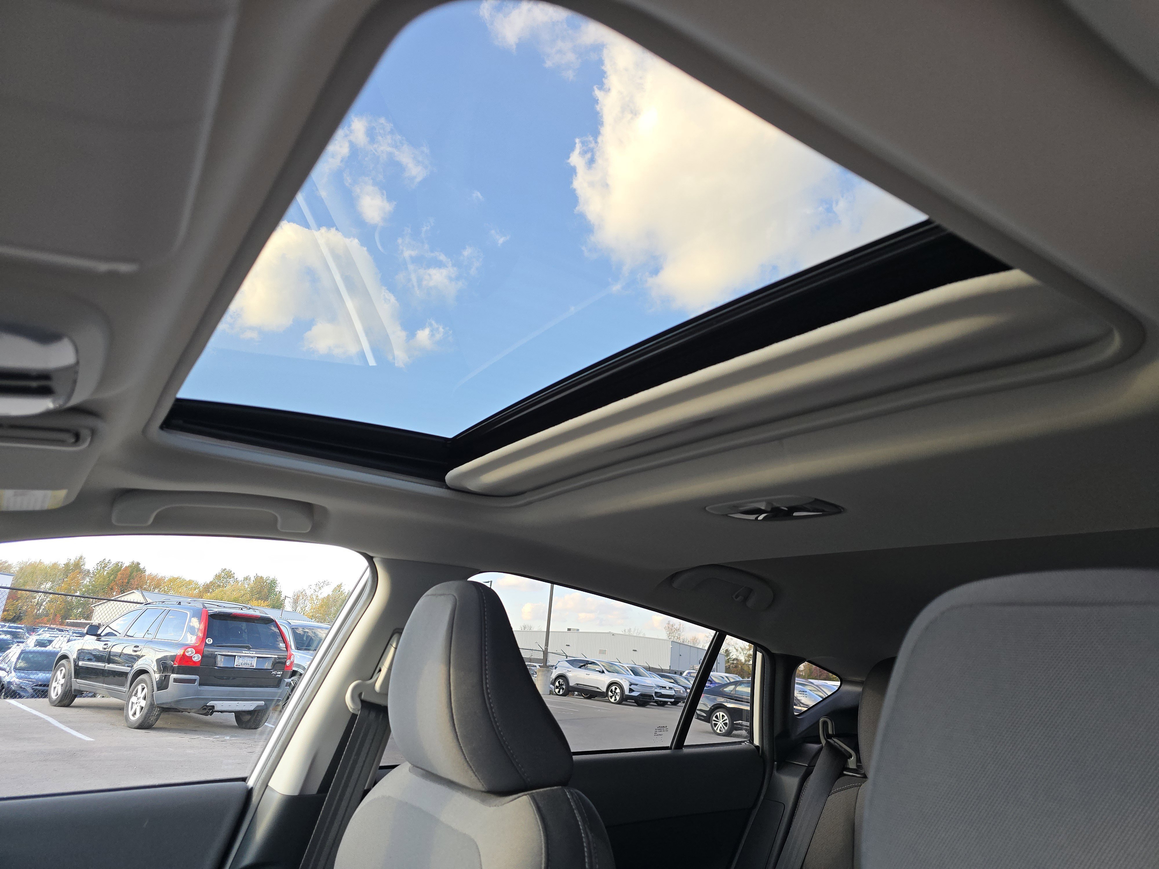 New 2026 Subaru Crosstrek 2.5i Premium image 9