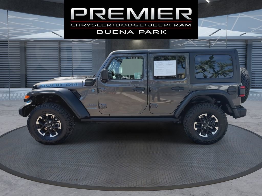Used 2025 Jeep Wrangler Unlimited Rubicon 4xe w/ Convenience Group image 5