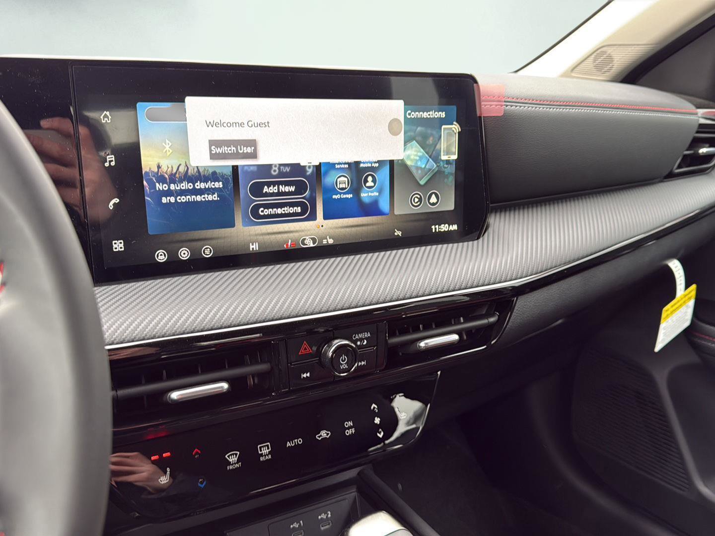 New 2026 Nissan Kicks SR w/ Cold Weather Package image 13