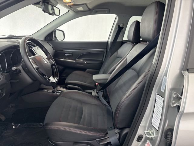 Used 2025 Mitsubishi Outlander Sport ES image 26