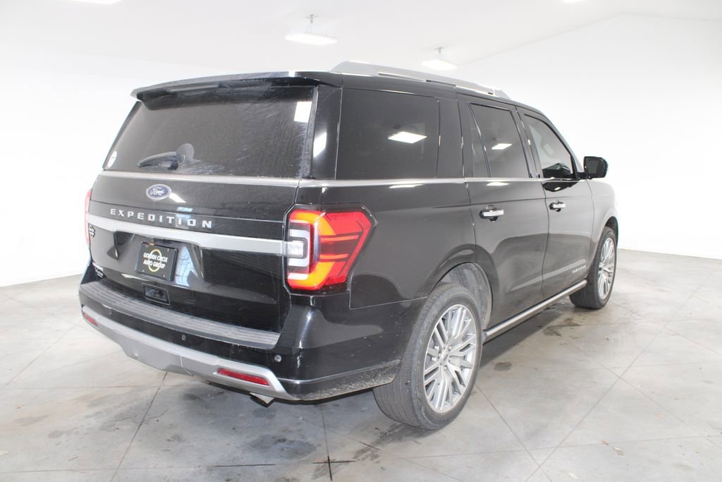 Used 2022 Ford Expedition Platinum image 9