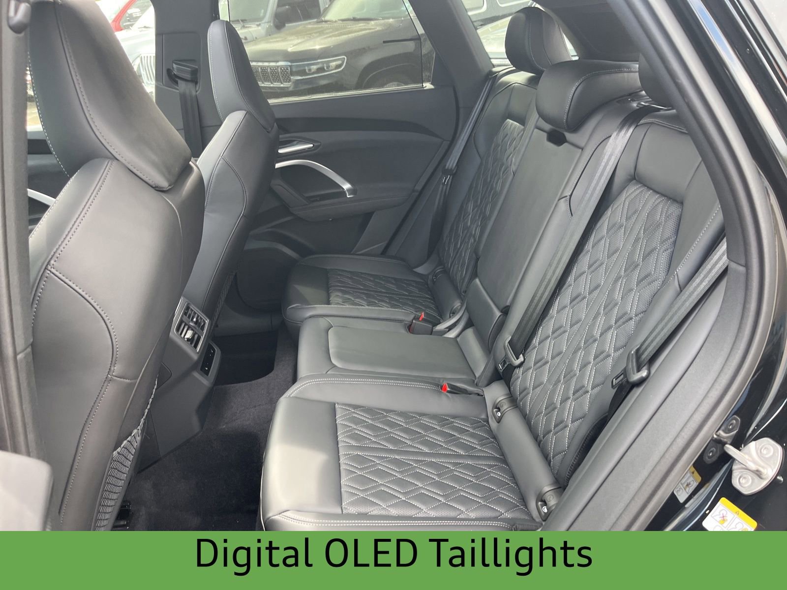 New 2025 Audi SQ5 Prestige image 27