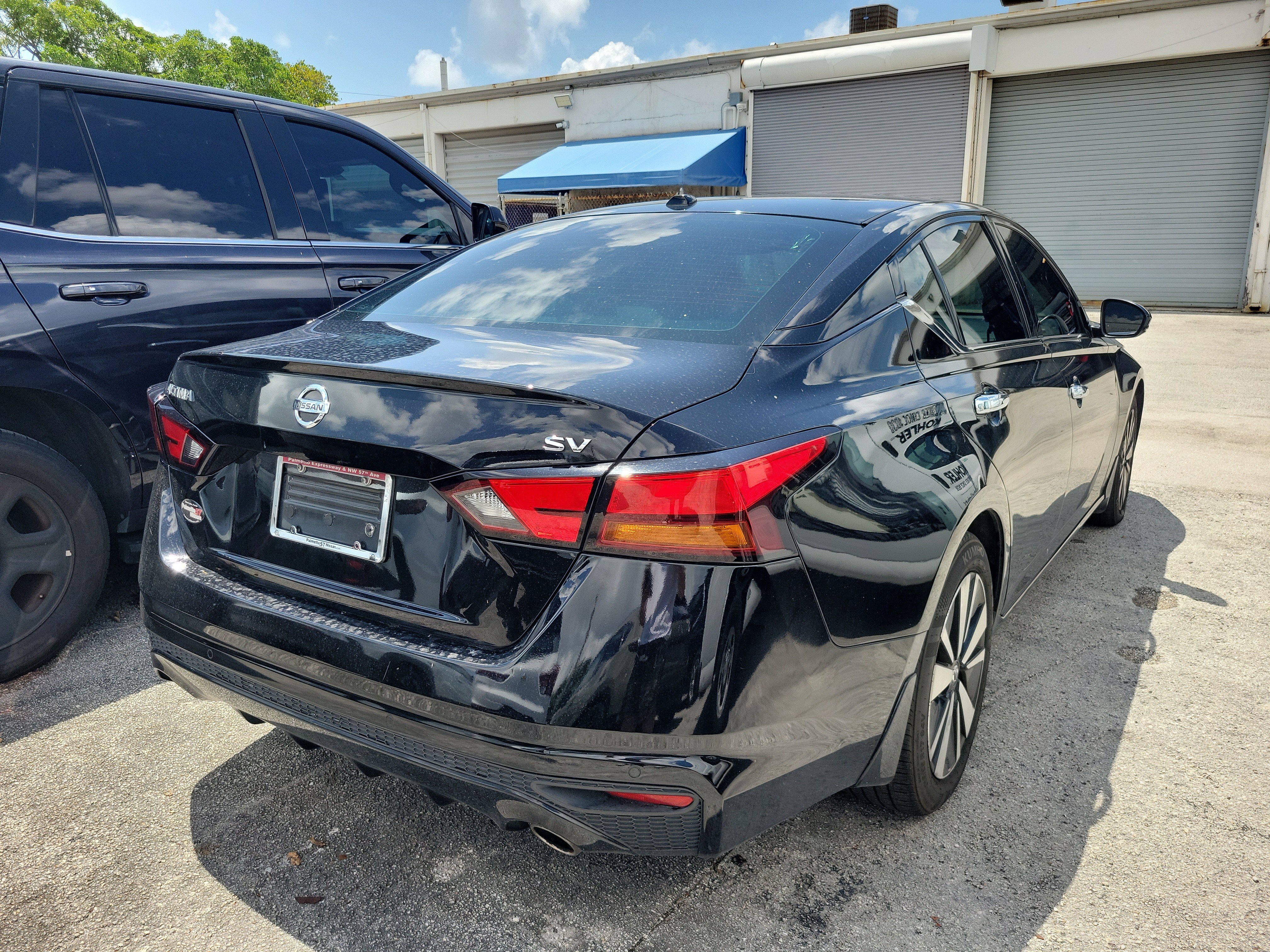 Used 2019 Nissan Altima 2.5 SV FWD image 4
