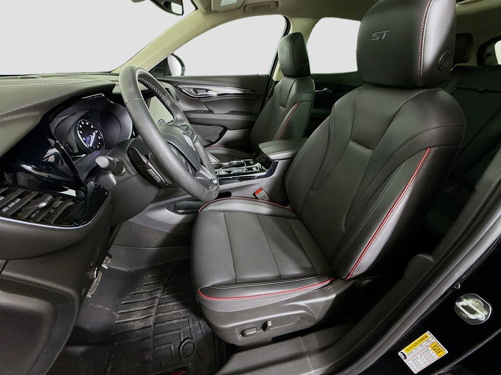 Used 2023 Buick Envision Essence w/ Sport Touring Package image 20