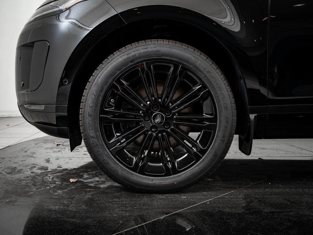 New 2026 Land Rover Range Rover Evoque S image 13