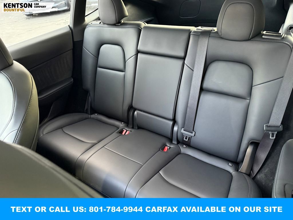 Used 2024 Tesla Model Y Performance image 32