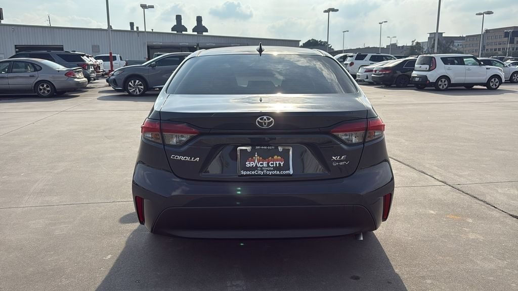 Used 2026 Toyota Corolla XLE FWD image 13