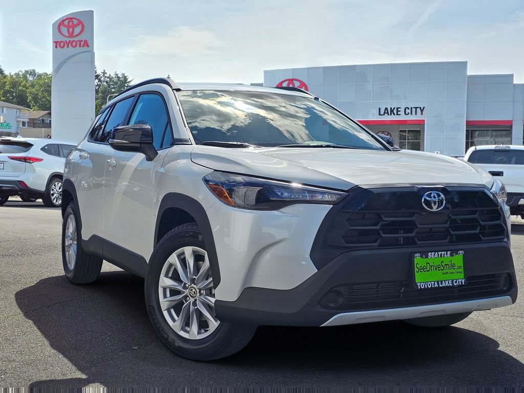 New 2026 Toyota Corolla Cross LE image 1