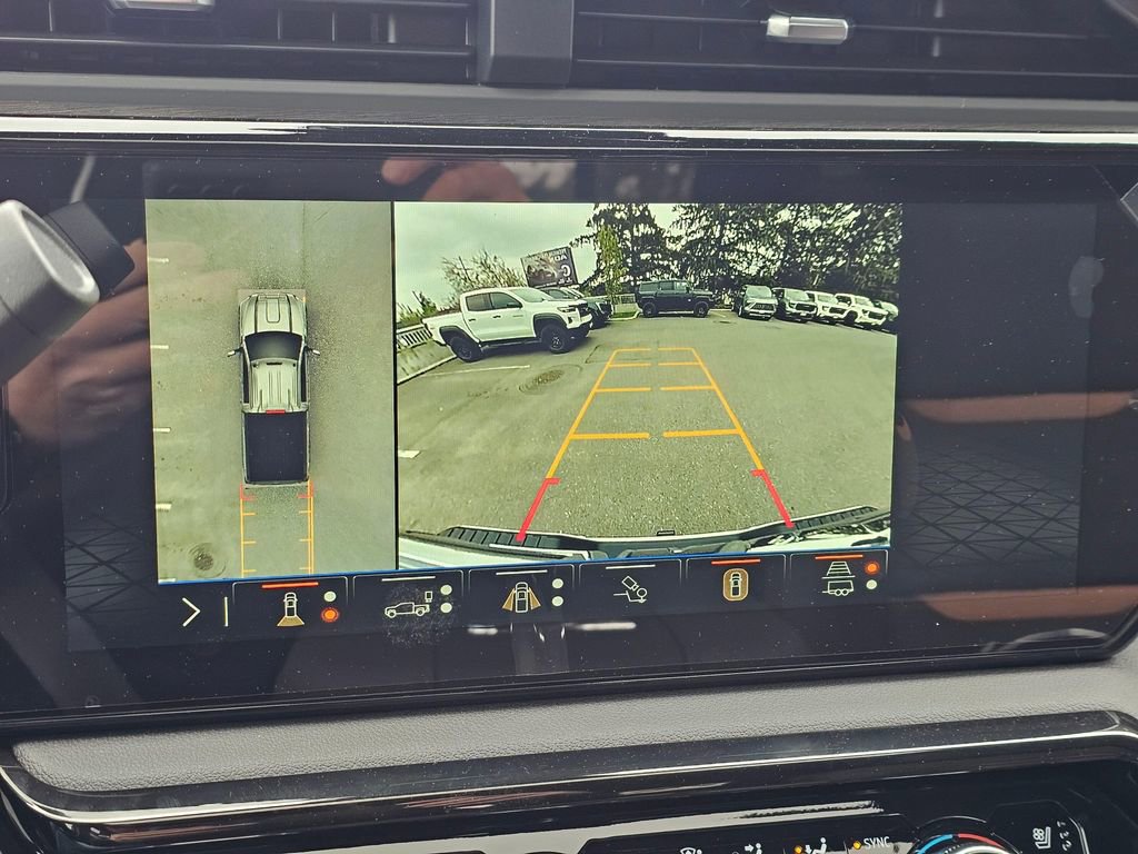 New 2026 GMC Sierra 3500 AT4 w/ AT4 Premium Plus Package AWD/4WD image 33