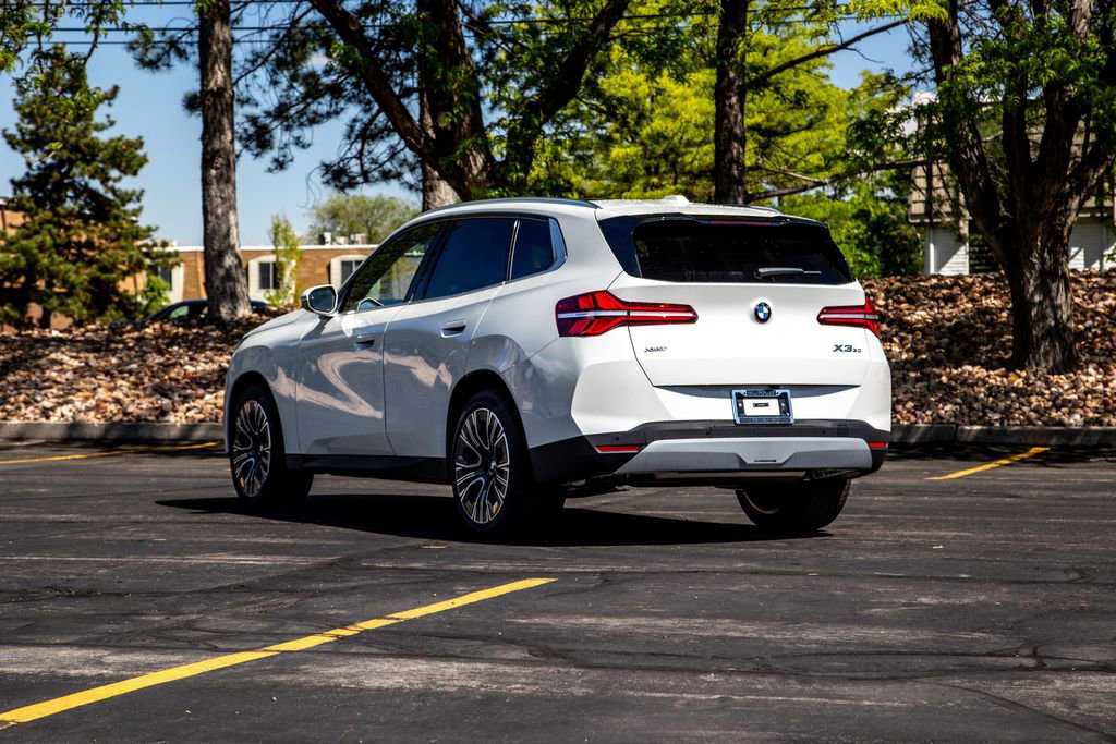 New 2026 BMW X3 xDrive30 w/ Premium Package AWD/4WD image 3