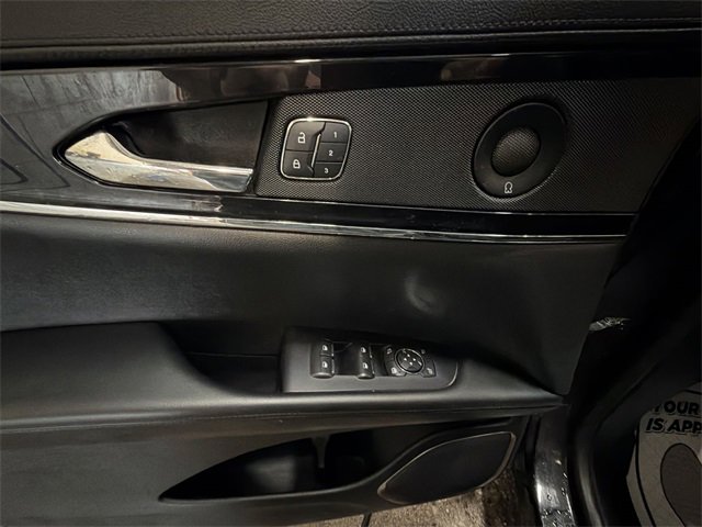 Used 2022 Lincoln Nautilus Reserve w/ Equipment Group 201A image 13