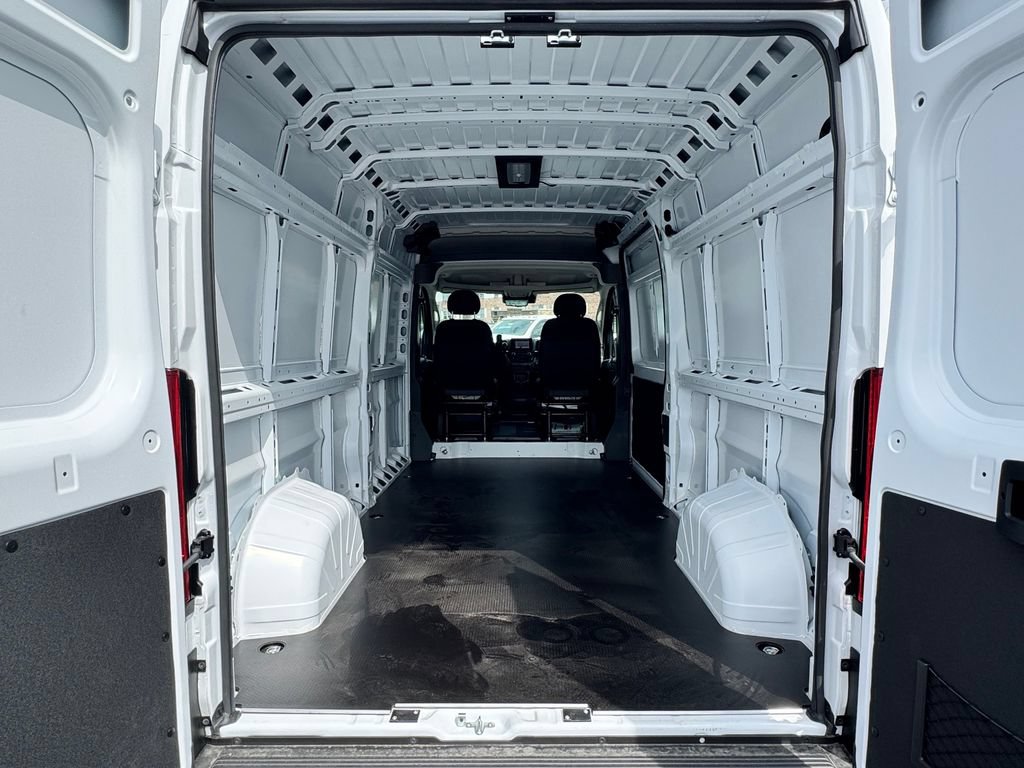 New 2026 RAM ProMaster 2500 w/ Quick Order Package 22G SLT FWD image 14
