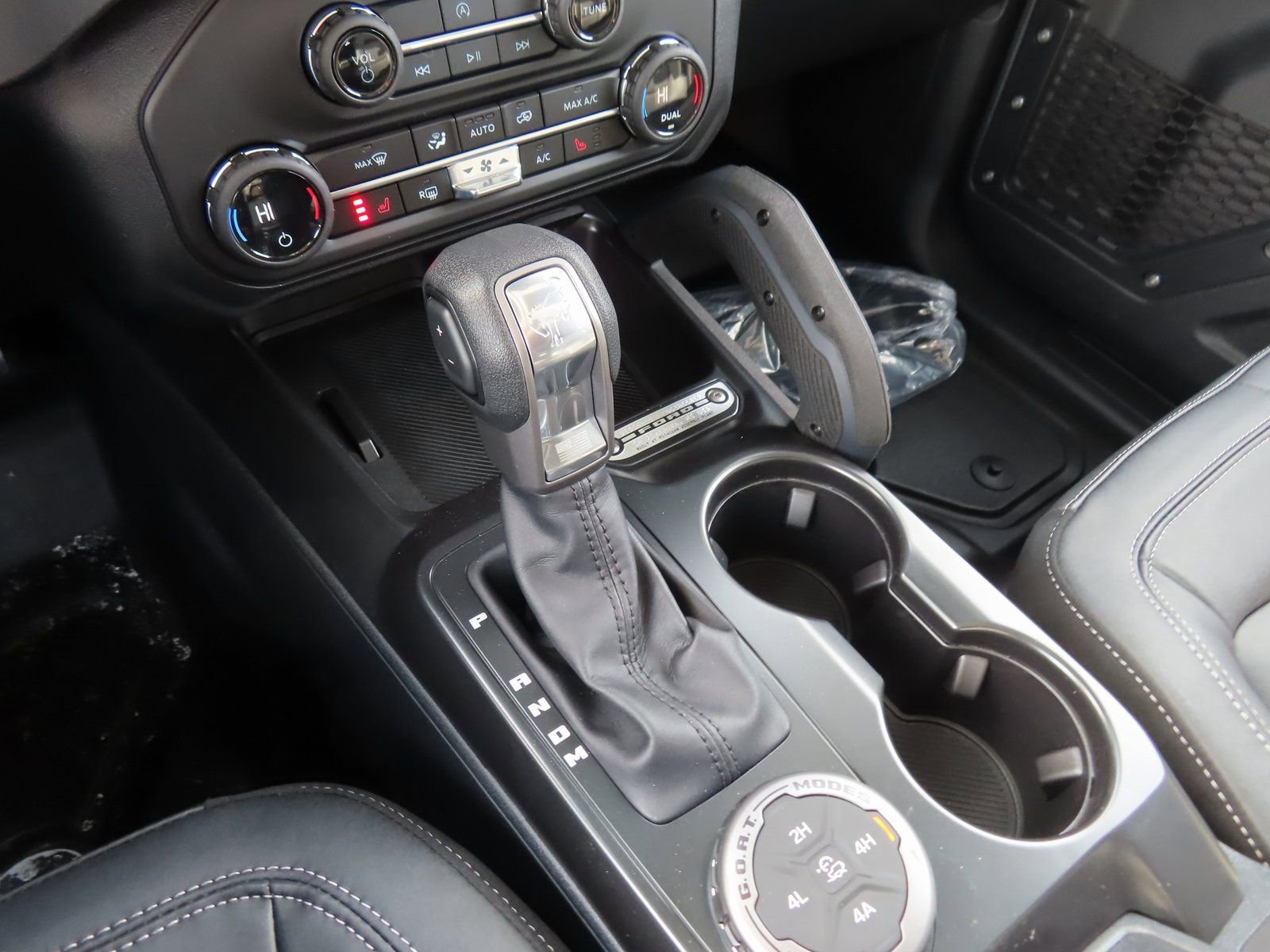 New 2026 Ford Bronco Big Bend w/ Black Diamond Package image 16