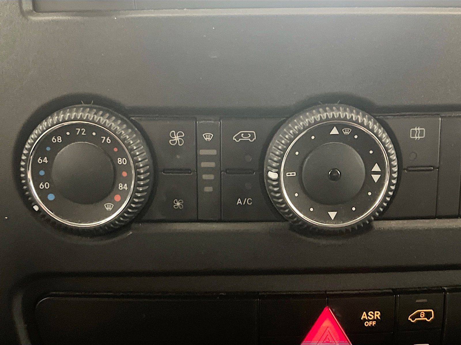 Used 2017 Mercedes-Benz Sprinter 144 Cargo image 11