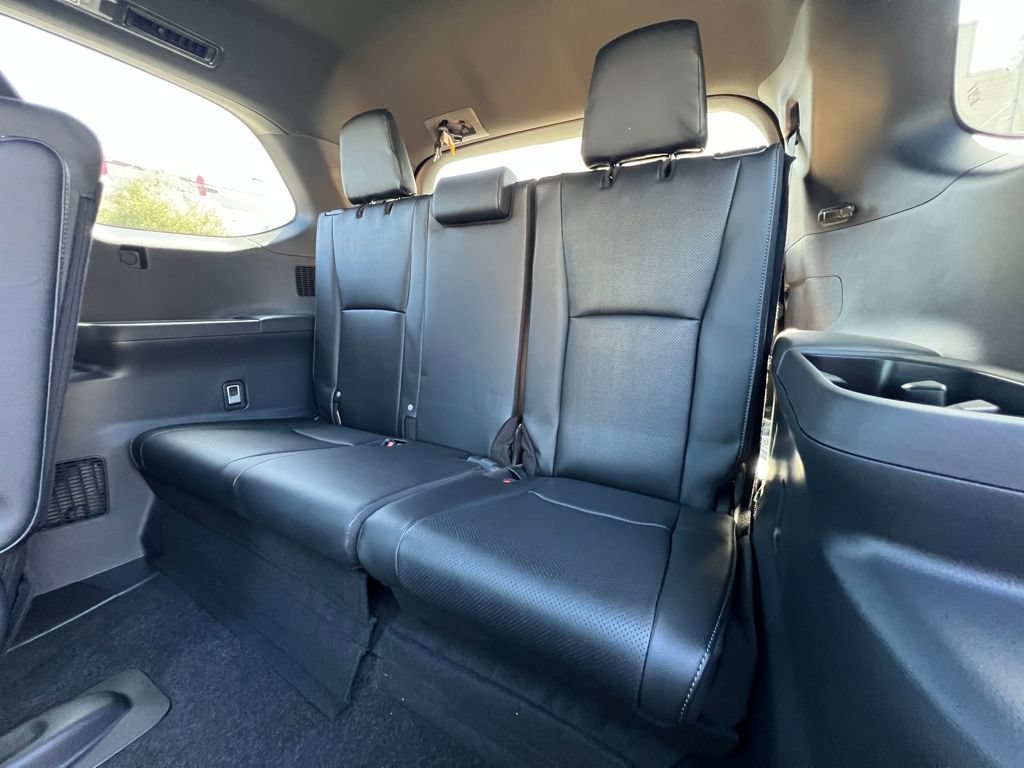 New 2026 Toyota Grand Highlander AWD Hybrid image 16