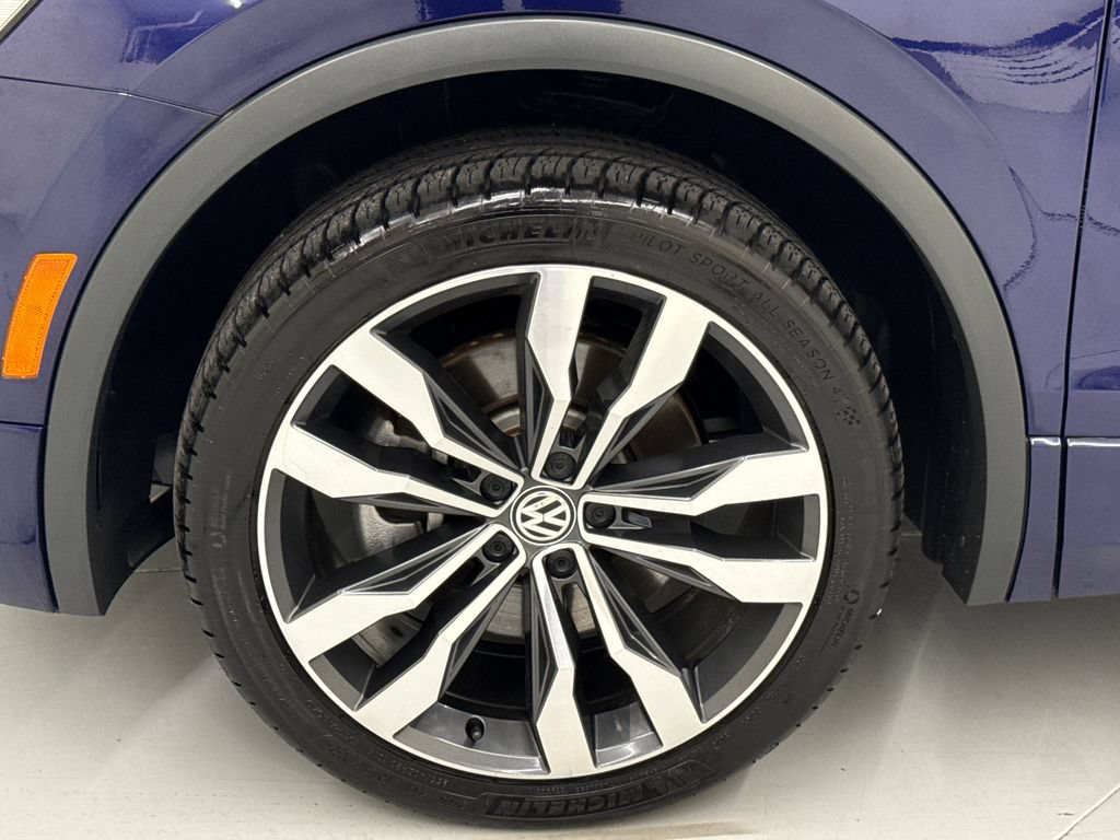 Used 2021 Volkswagen Tiguan SEL Premium R-Line AWD/4WD image 10