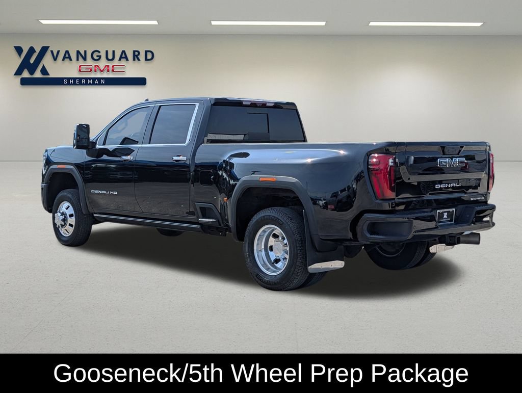 Used 2024 GMC Sierra 3500 Denali Ultimate AWD/4WD image 5