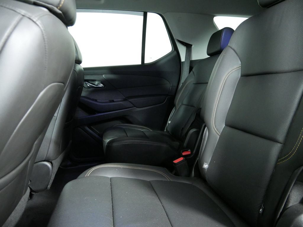 Used 2020 Chevrolet Traverse Premier AWD/4WD image 16