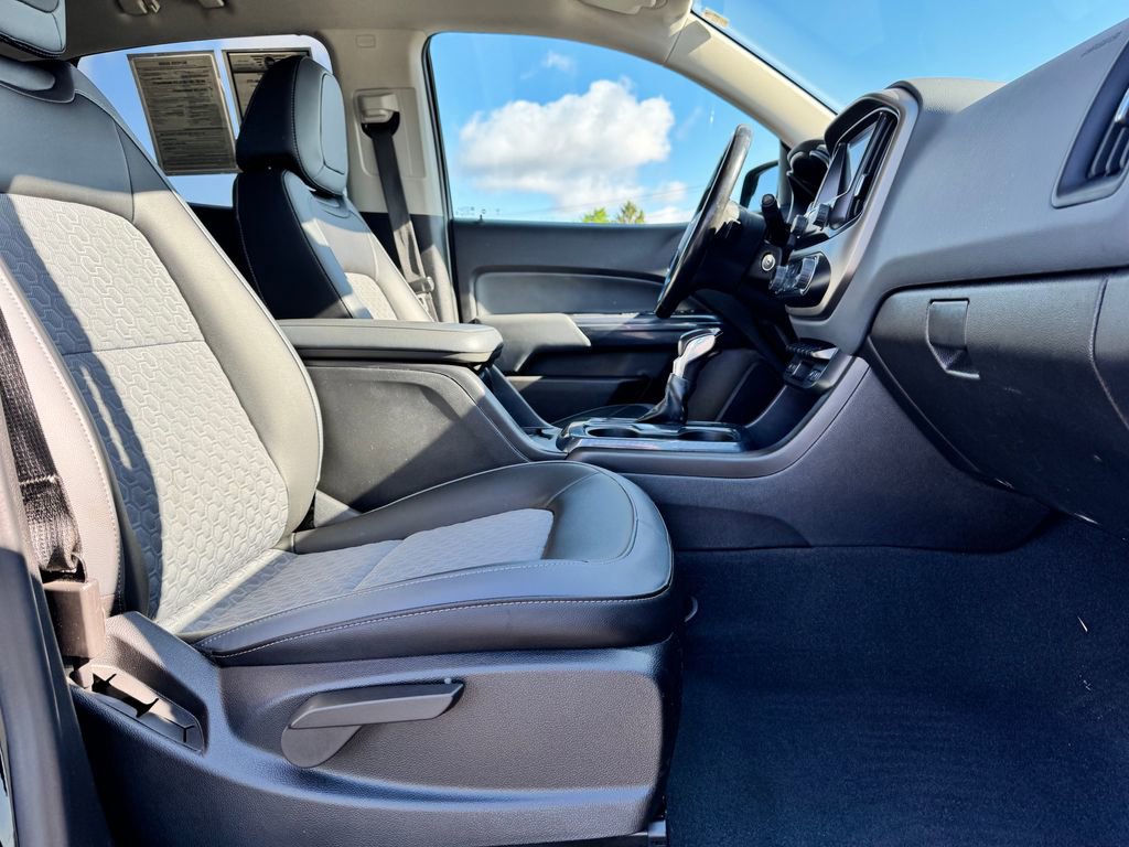 Used 2022 Chevrolet Colorado Z71 image 12