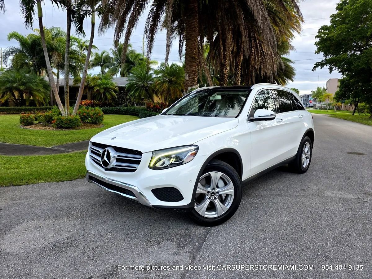 Used 2018 Mercedes-Benz GLC 300 w/ Premium Package image 8