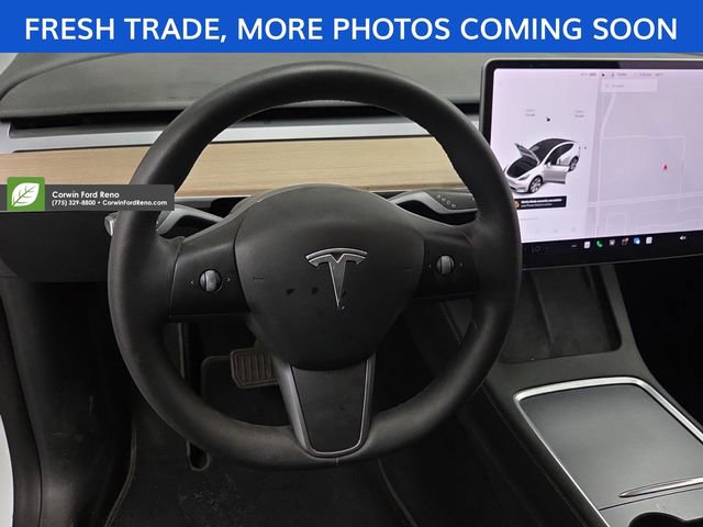 Used 2022 Tesla Model Y Long Range image 12