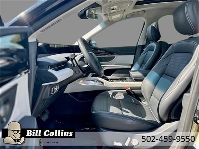 New 2024 Lincoln Nautilus Reserve w/ Equipment Group 202A image 9