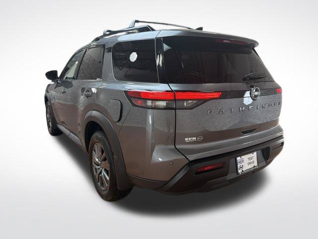 Used 2026 Nissan Pathfinder SV FWD image 5