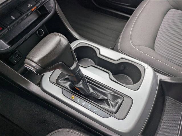 Used 2021 Chevrolet Colorado LT w/ LT Convenience Package RWD image 12