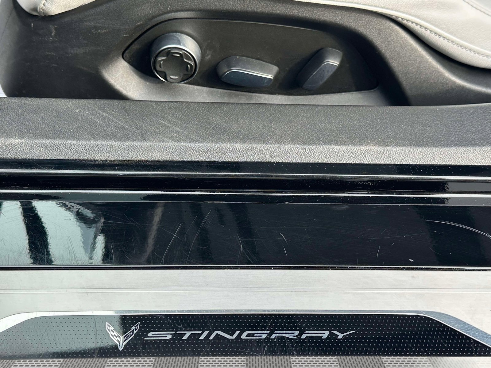 Certified 2023 Chevrolet Corvette Stingray Premium Cpe w/ Z51 Performance Package image 27