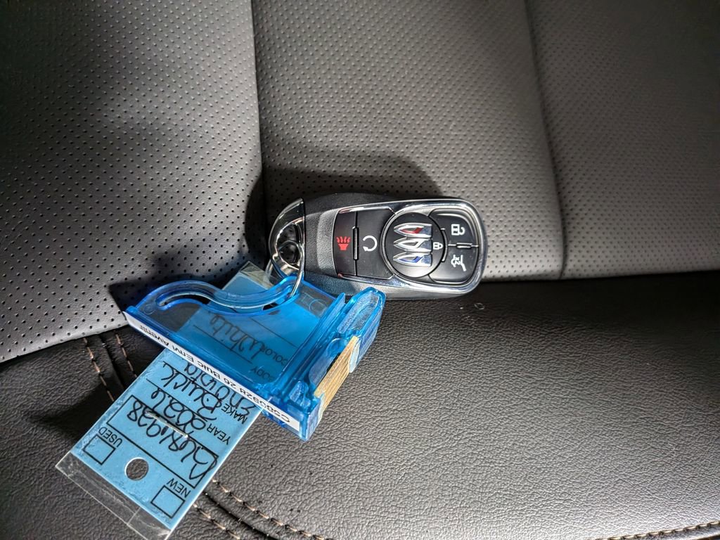 New 2026 Buick Envista Avenir image 33