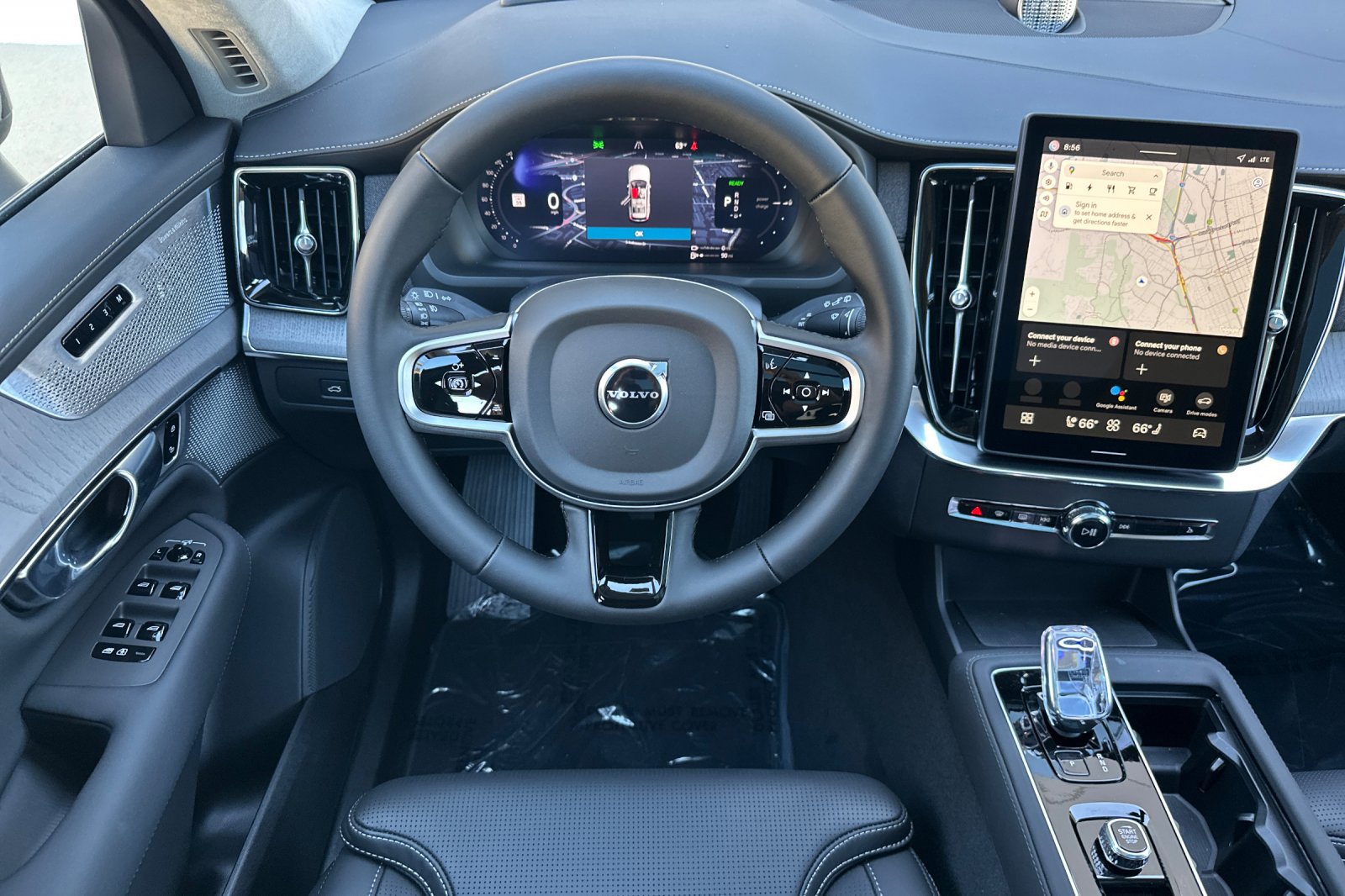 New 2026 Volvo XC90 T8 Ultra w/ Lounge Package image 12