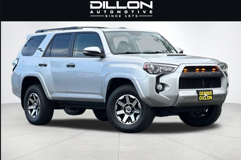 Used 2019 Toyota 4Runner TRD Off-Road Premium AWD/4WD image 2