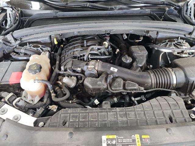 Used 2024 Jeep Grand Cherokee L Limited w/ Luxury Tech Group II image 19