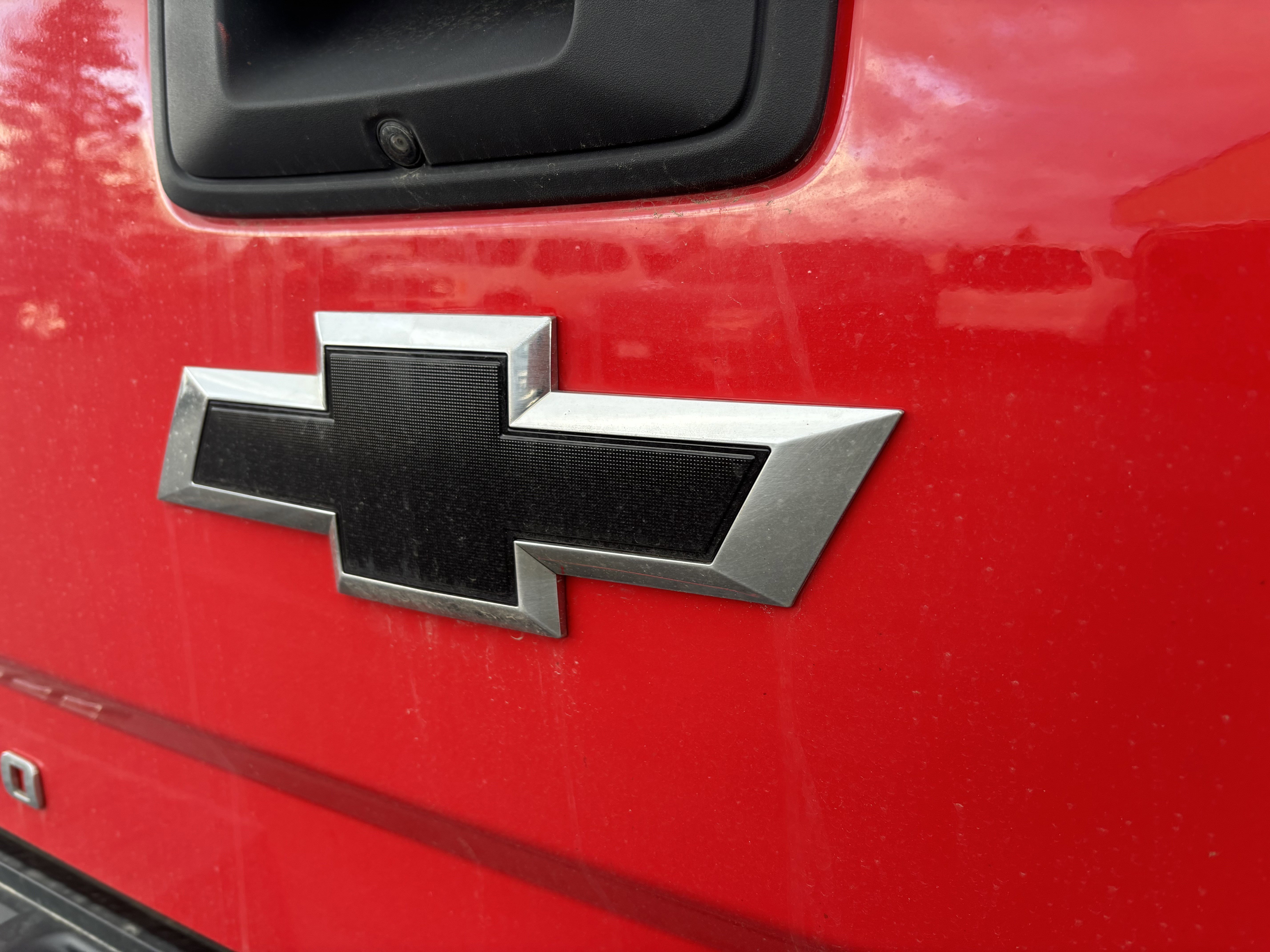 Used 2017 Chevrolet Silverado 1500 Custom w/ Rally 1 Edition AWD/4WD image 10