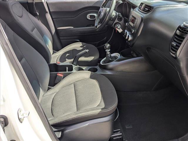 Used 2016 Kia Soul FWD image 20