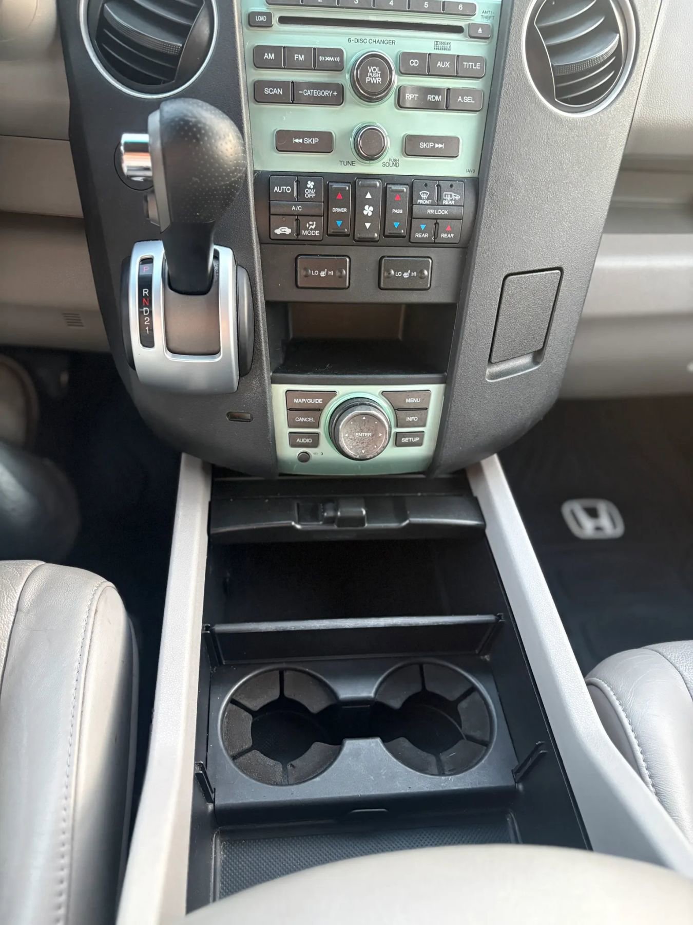 Used 2009 Honda Pilot Touring image 9