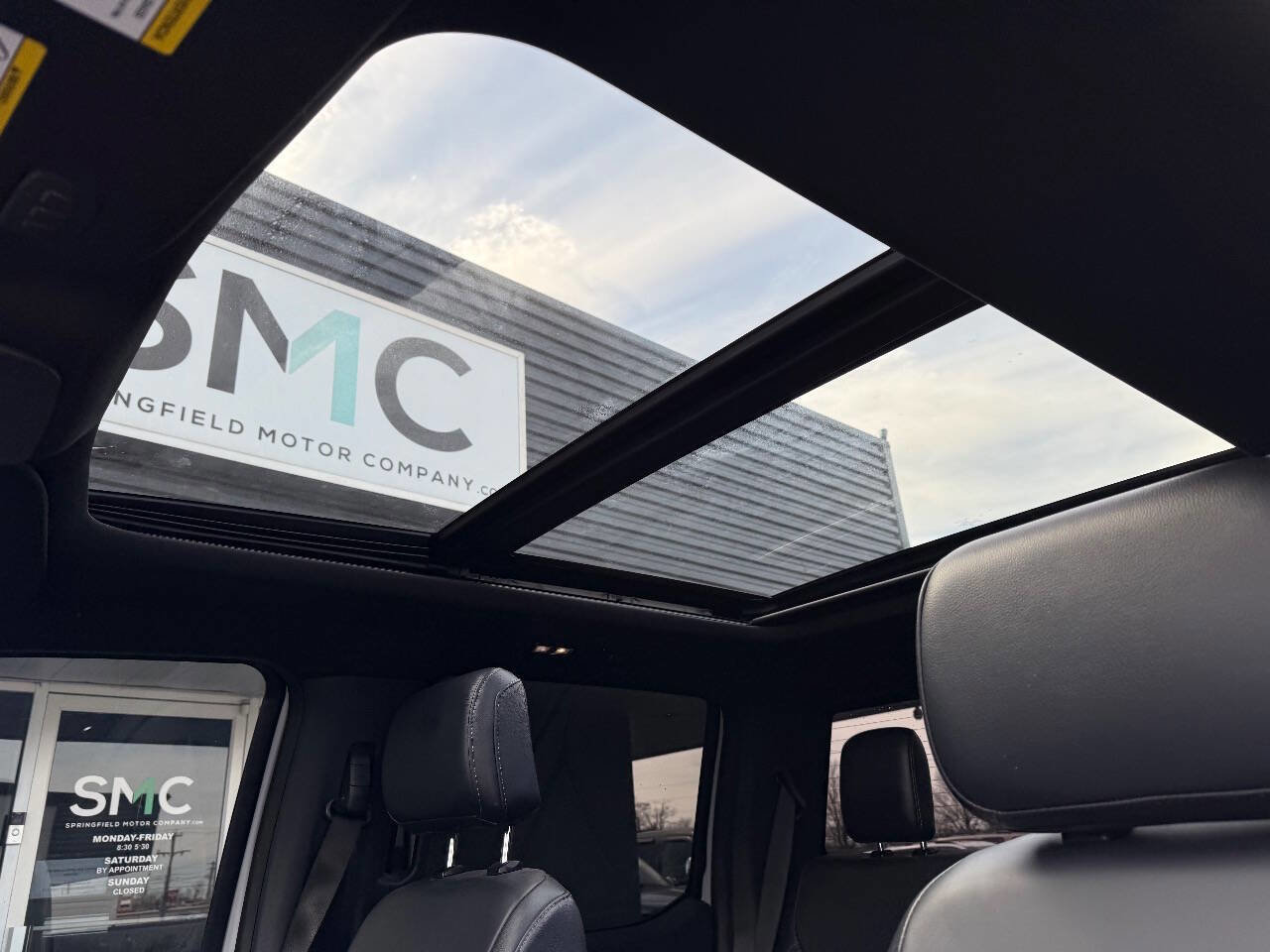 Used 2024 Ford F150 Lariat AWD/4WD image 18