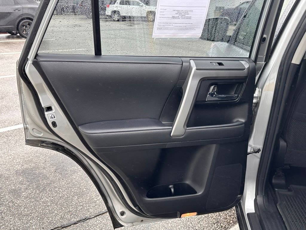 Used 2021 Toyota 4Runner SR5 image 15