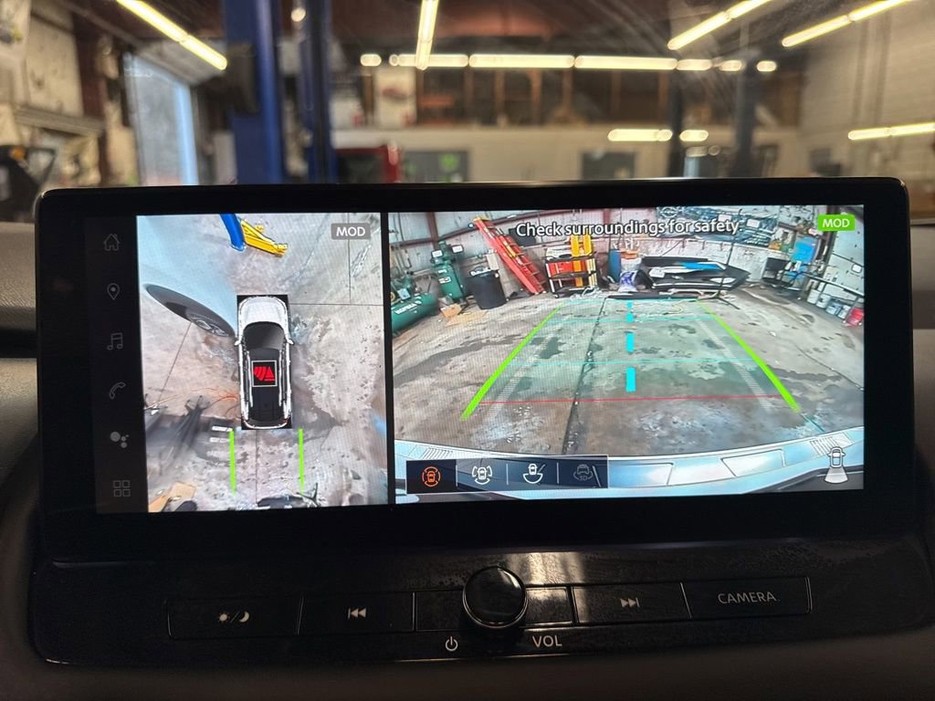 Certified 2025 Nissan Rogue SL image 22